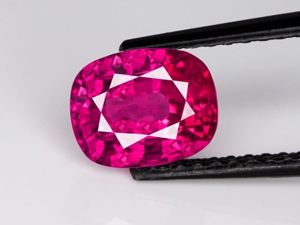 foto roze saffier